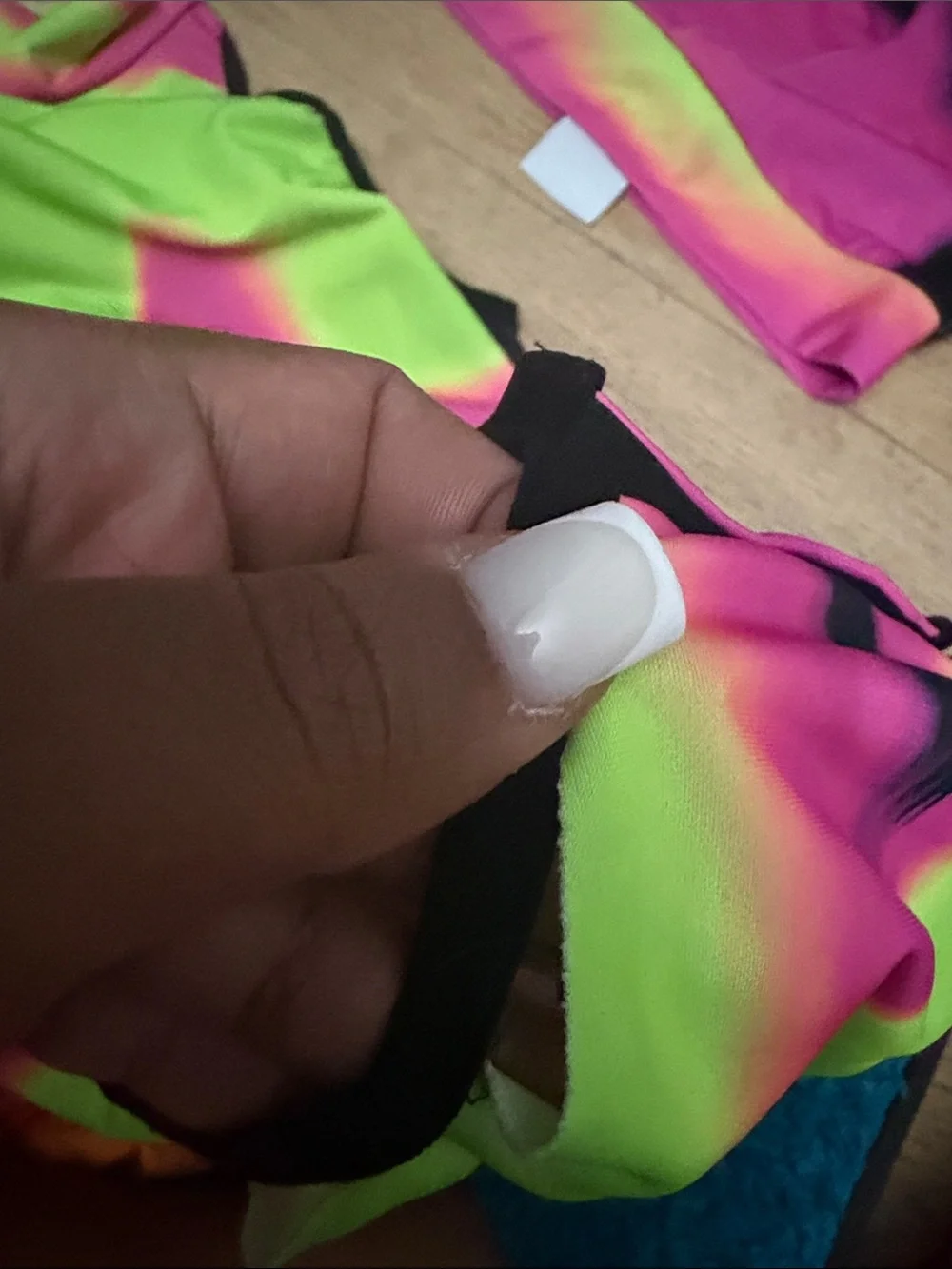 High-Waist Neon Colorblock Capris - Pink & Lime
